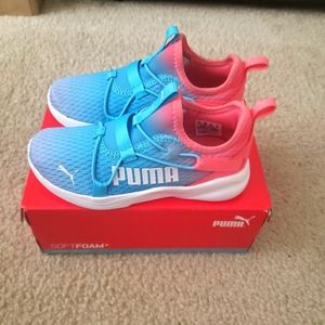 Girls Puma Toddler Slip on Running Shoes